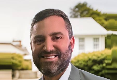 Balancing Technology and Human Connection in Hiring